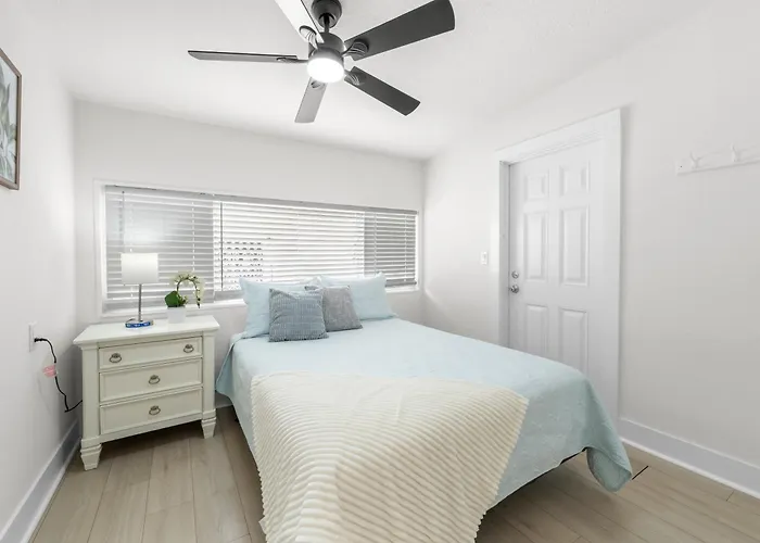 20 Kendall 1 Clearwater Beach